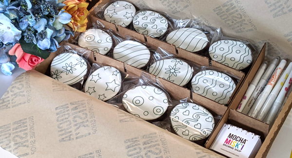 Misk'i Brownies - Coloring Easter Egg Brownie Box Set