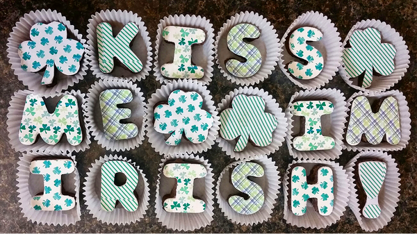 Misk'i Brownie Message - Kiss Me I'm Irish